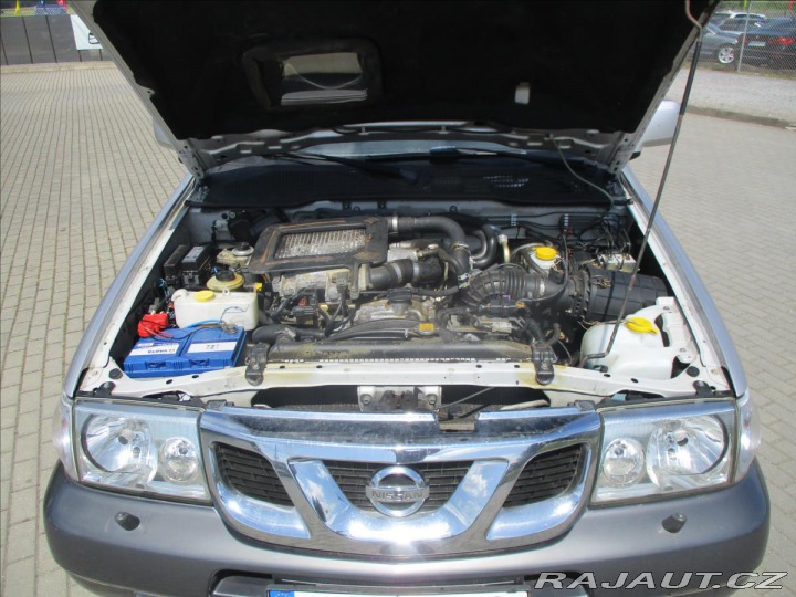 Nissan Terrano 3,0 Di 113kw 4x4 Tažné, k 2004