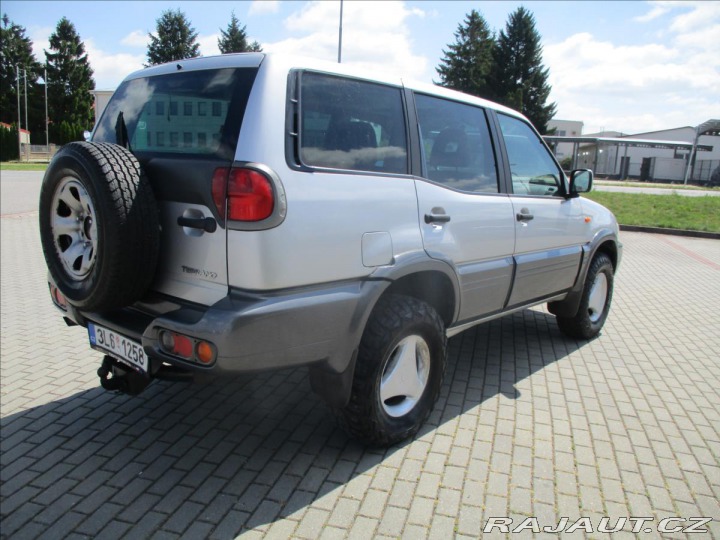 Nissan Terrano 3,0 Di 113kw 4x4 Tažné, k 2004
