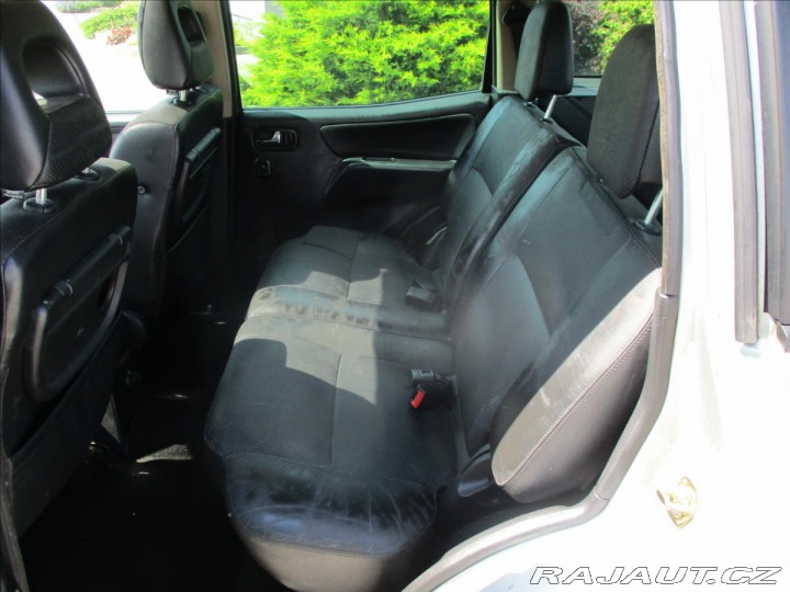 Nissan Terrano 3,0 Di 113kw 4x4 Tažné, k 2004