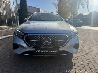 Mercedes-Benz E E 300 de 4MATIC kombi 2024