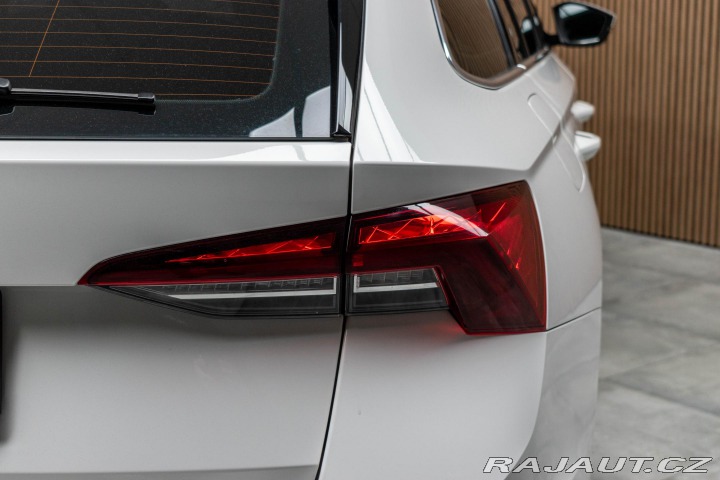 Škoda Octavia 1.5 TSI 110 REZERVACE 2021