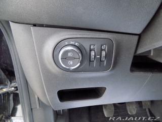 Opel Corsa 1.4i/Klimatizace/LED/ 2015