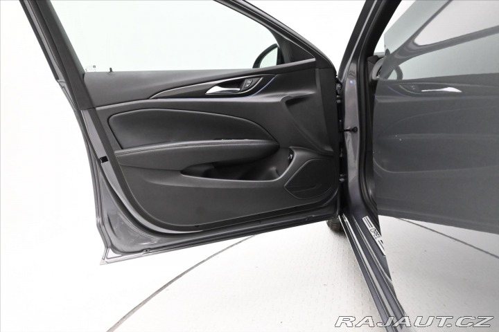 Opel Insignia 2,0 CDTi 128 kW AT8 Elega 2021