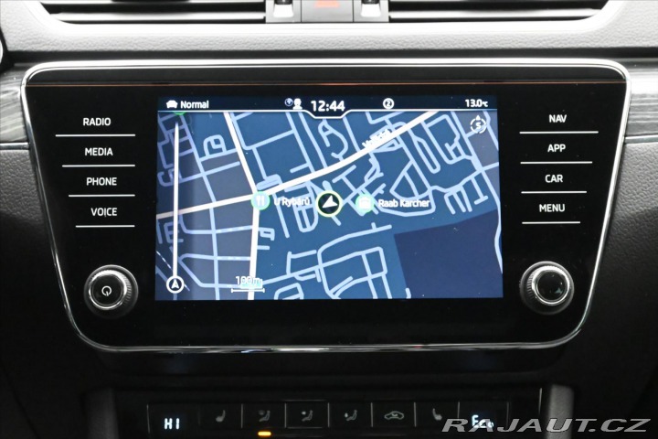 Škoda Superb 1,4 TSI iV 160 kW DSG Sty 2021