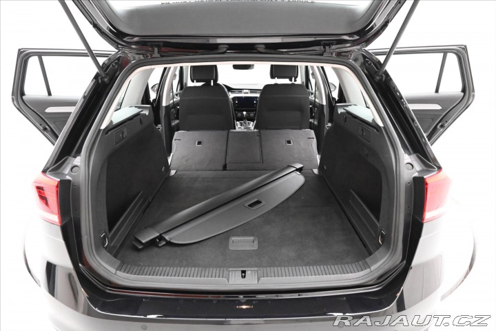 Volkswagen Passat 2,0 TDI 110 kW DSG Busine 2020