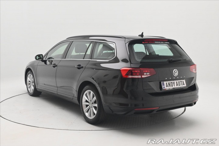 Volkswagen Passat 2,0 TDI 110 kW DSG Busine 2020