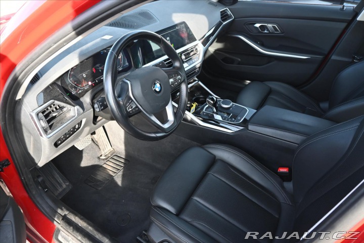 BMW 3 2,0 320d 140kW AT/8 VŮZ P 2022