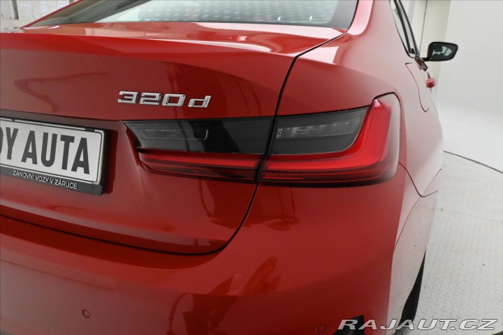 BMW 3 2,0 320d 140 kW STEPTRONI 2022