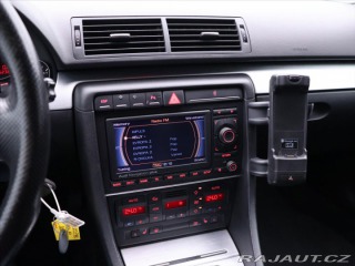 Audi A4 2,7 TDI 132kW S-Line Xeno 2007