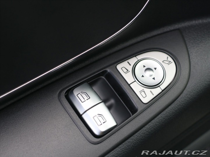Mercedes-Benz Vito 2,0 124CDi 4Matic Select 2025