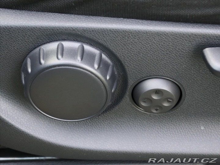 Mercedes-Benz Vito 2,0 124CDi 4Matic Select 2025