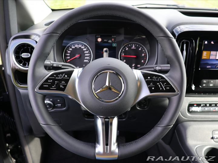 Mercedes-Benz Vito 2,0 124CDi 4Matic Select 2025