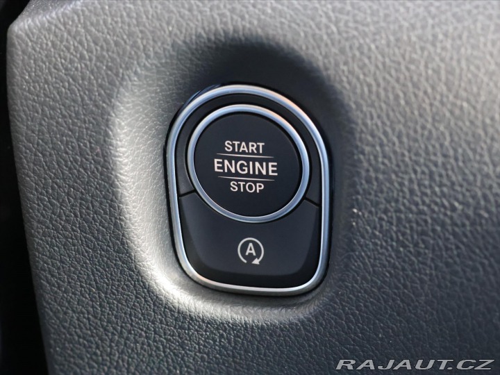 Mercedes-Benz Vito 2,0 124CDi 4Matic Select 2025