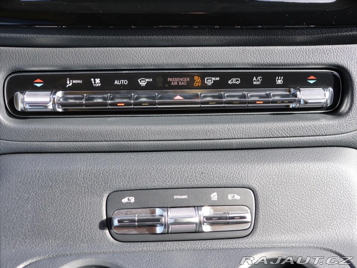 Mercedes-Benz Vito 2,0 124CDi 4Matic Select 2025