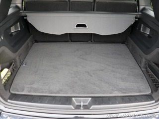 Mercedes-Benz GLB 2,0 220 4MATIC AMG Premiu 2025