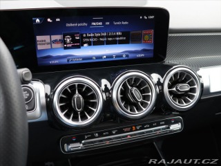 Mercedes-Benz GLB 2,0 220 4MATIC AMG Premiu 2025