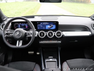 Mercedes-Benz GLB 2,0 220 4MATIC AMG Premiu 2025