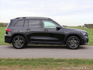 Mercedes-Benz GLB 2,0 220 4MATIC AMG Premiu 2025