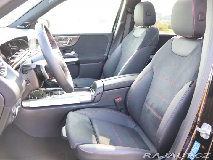 Mercedes-Benz GLB 2,0 200d 4Matic AMG Panor 2025