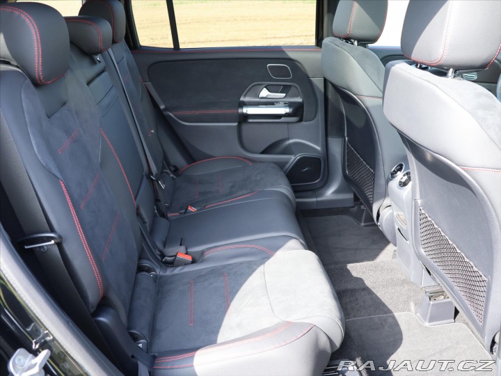 Mercedes-Benz GLB 2,0 200d 4Matic AMG Panor 2025