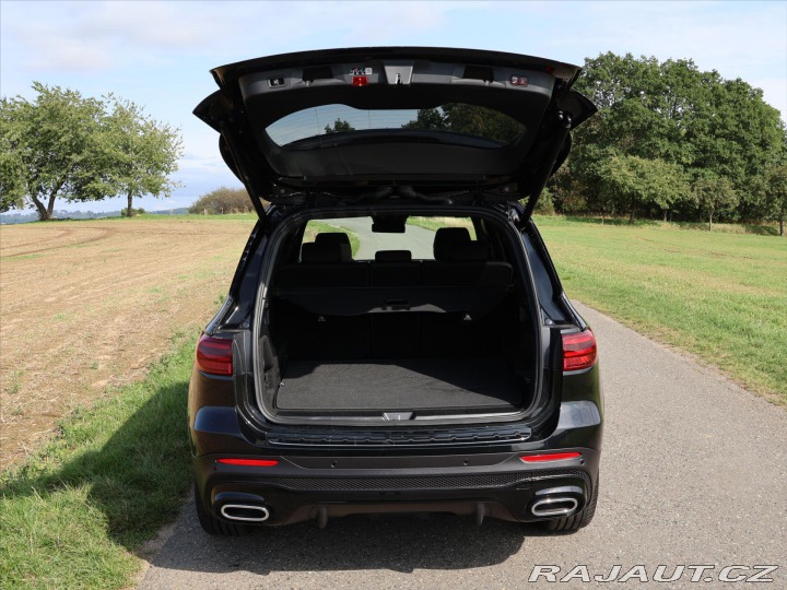 Mercedes-Benz GLB 2,0 200d 4Matic AMG Panor 2025