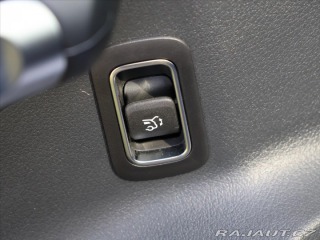 Mercedes-Benz GLB 2,0 200d 4Matic AMG Panor 2025