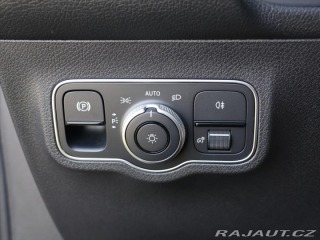 Mercedes-Benz GLB 2,0 200d 4Matic AMG Panor 2025