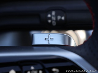 Mercedes-Benz GLB 2,0 200d 4Matic AMG Panor 2025