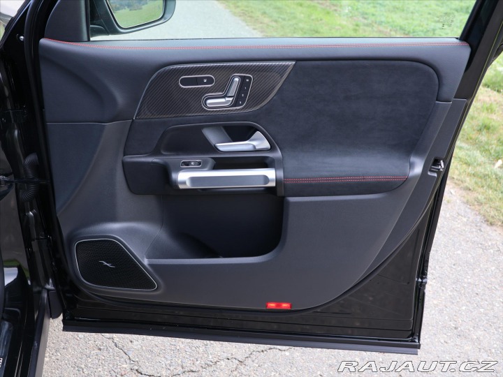 Mercedes-Benz GLB 2,0 200d 4MATIC AMG Premi 2025