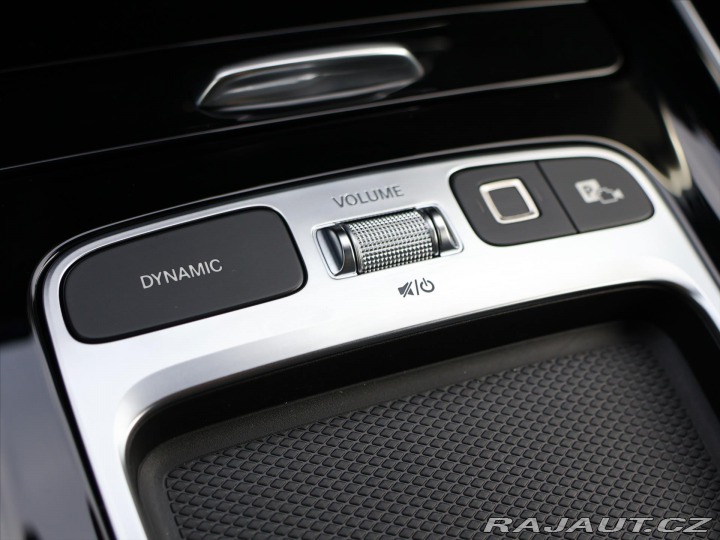 Mercedes-Benz GLB 2,0 200d 4MATIC AMG Premi 2025