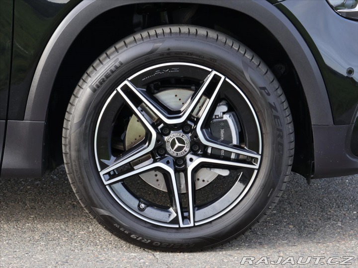 Mercedes-Benz GLB 2,0 200d 4MATIC AMG Premi 2025