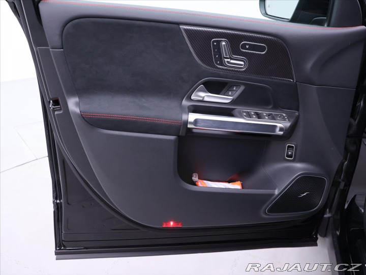 Mercedes-Benz GLB 2,0 200d 4MATIC AMG Premi 2025