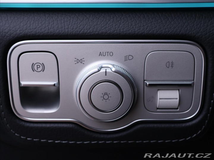 Mercedes-Benz GLE 3,0 450d 4MATIC Premium A 2025