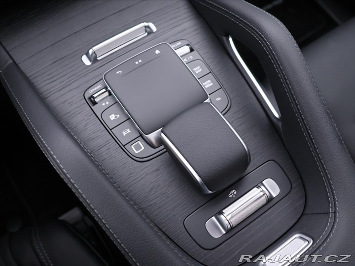 Mercedes-Benz GLE 3,0 450d 4MATIC Premium A 2025