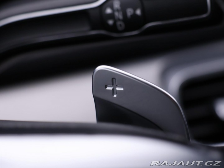 Mercedes-Benz GLE 2,0 300d 4MATIC 180kW CZ 2019