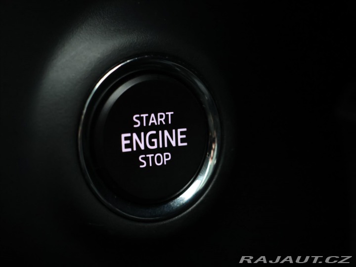 Škoda Karoq 1,6 TDI 85kW Style CZ DPH 2020