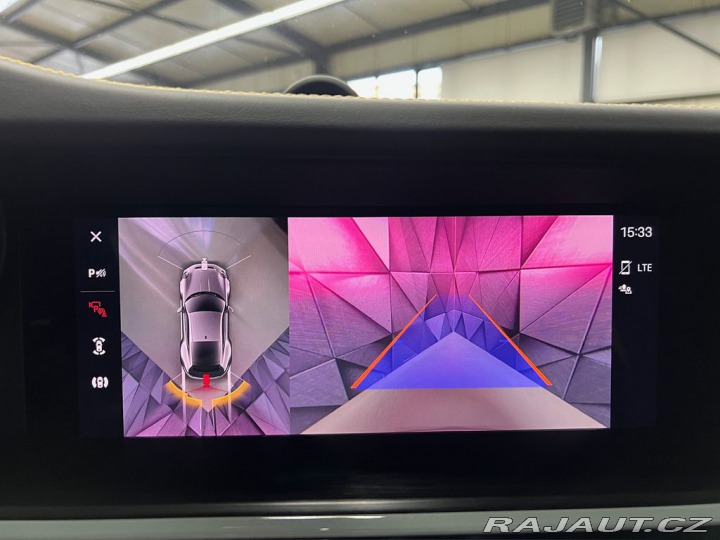 Porsche 911 DAKAR RALLY LTD. 992 2023