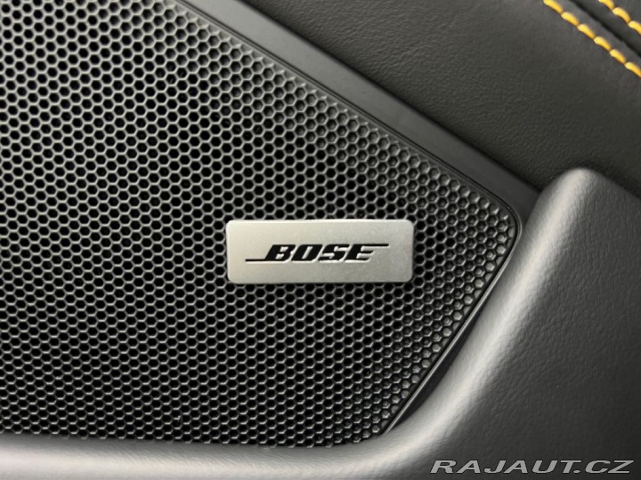 Porsche 911 DAKAR RALLY LTD. 992 2023