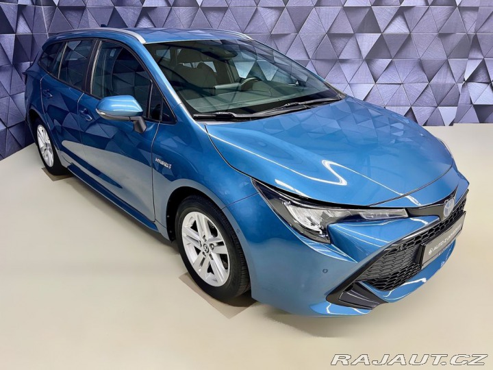 Toyota Corolla 2.0 HYBRID e-CVT COMFORT, 2021