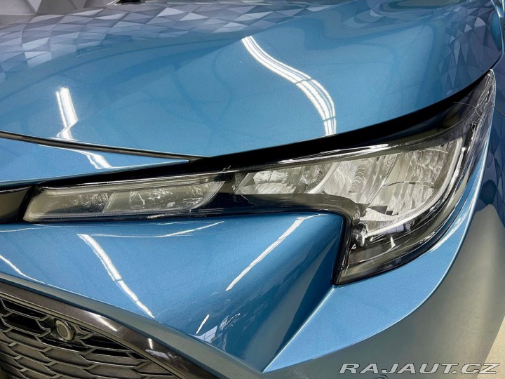 Toyota Corolla 2.0 HYBRID e-CVT COMFORT, 2021