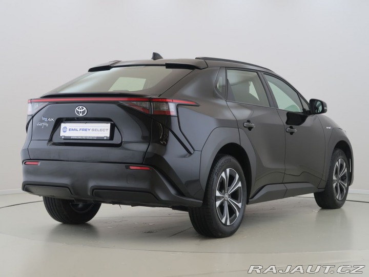 Toyota bZ4X Single Motor,CZ,1Maj,150k 2024