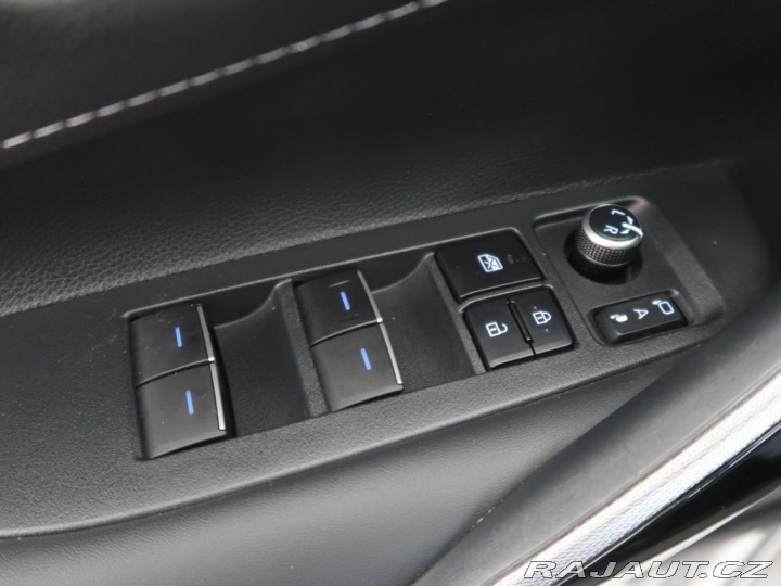 Toyota Corolla 1.8Hybrid,CZ,1Ma,Comfort 2022