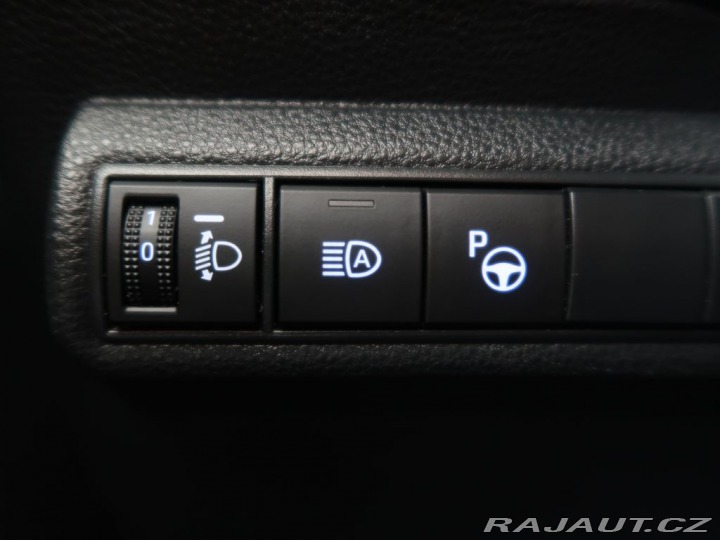 Toyota Corolla 1.8Hybrid,CZ,1Ma,Comfort 2022