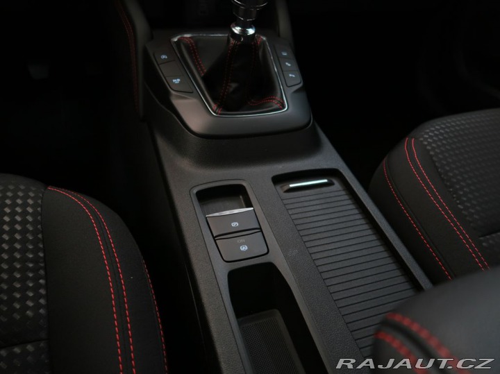 Ford Kuga 1.5EcoBoost,110kW,ST-LINE 2023