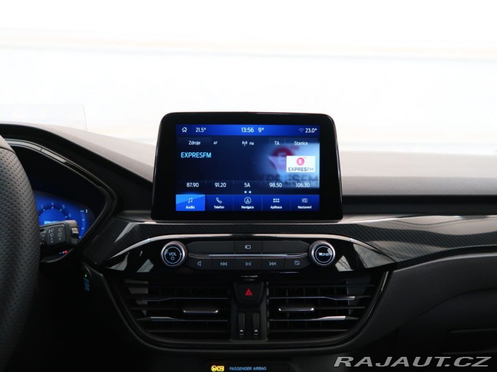 Ford Kuga 1.5EcoBoost,110kW,ST-LINE 2023