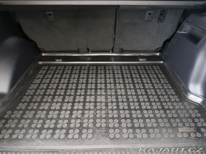 Toyota Land Cruiser 2.8D4-D,150kW,CZ,1Maj,4x4 2023