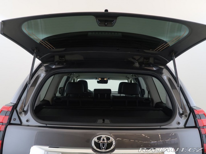 Toyota Land Cruiser 2.8D4-D,150kW,CZ,1Maj,4x4 2023