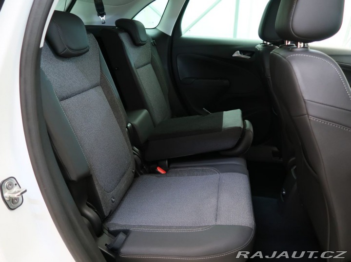 Opel Crossland 1.2TURBO,81kW,ELEGANCE,MA 2024