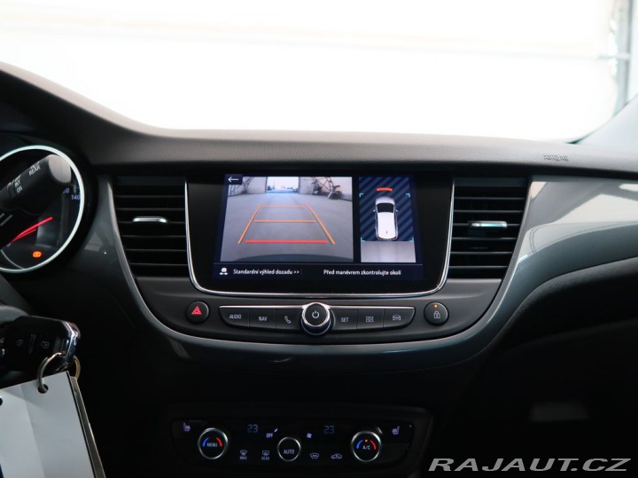 Opel Crossland 1.2TURBO,81kW,ELEGANCE,MA 2024