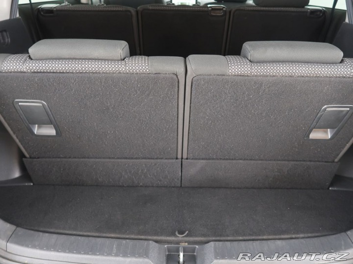 Toyota Corolla Verso 2.2D-4D,130kW,Manuál 2007